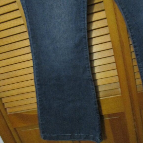Sofia Vergara Jeans Melisa Flare blue jeans with stretch great condition sz 18S - Picture 6 of 10